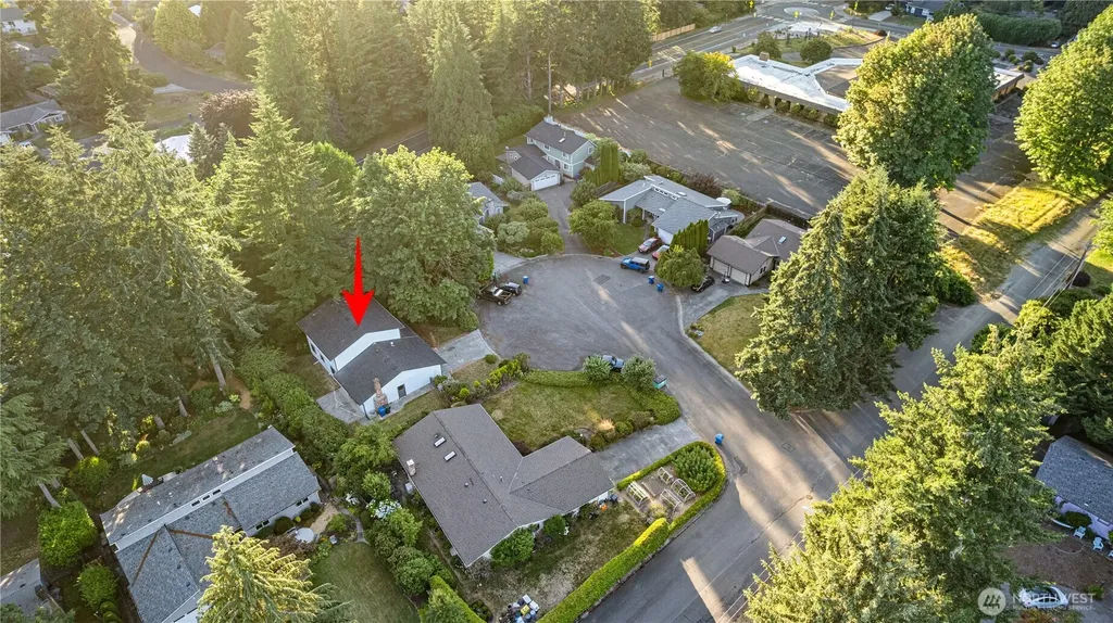 1717 Governor Stevens Court SE Olympia WA 98501