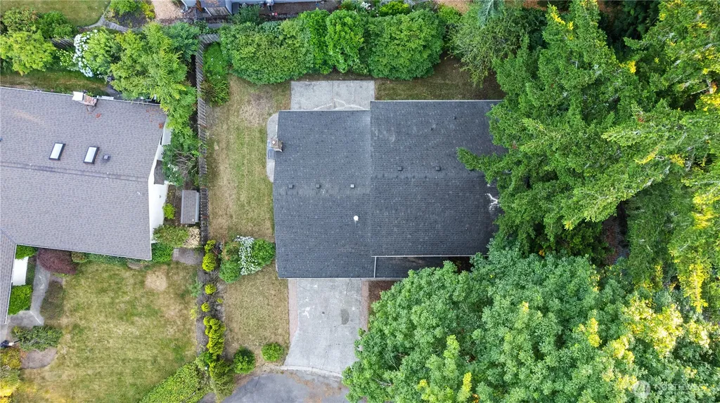 1717 Governor Stevens Court SE Olympia WA 98501