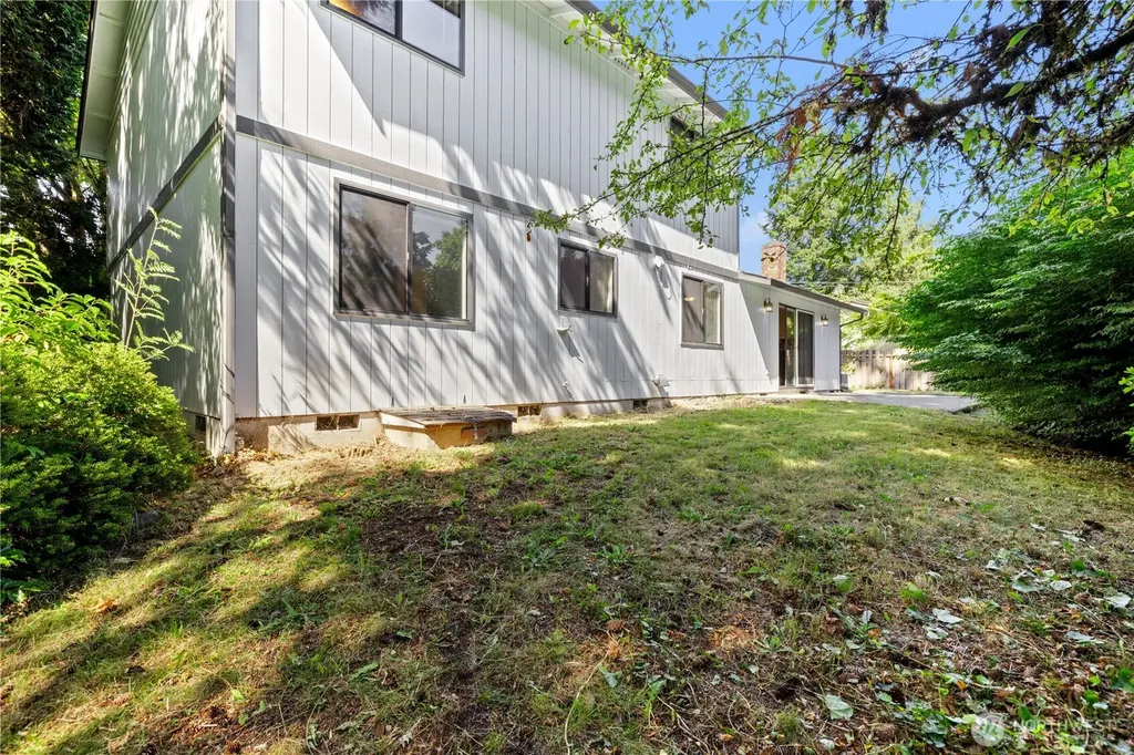 1717 Governor Stevens Court SE Olympia WA 98501