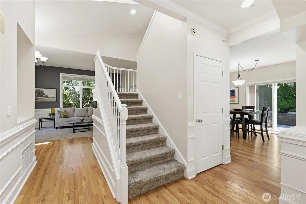 2336 Olympia Avenue NE Renton WA 98056