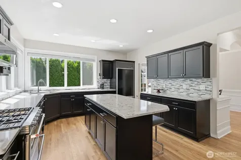 2336 Olympia Avenue NE Renton WA 98056