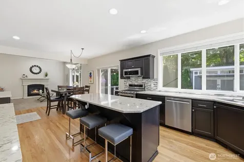 2336 Olympia Avenue NE Renton WA 98056