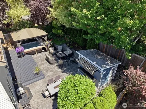 2336 Olympia Avenue NE Renton WA 98056