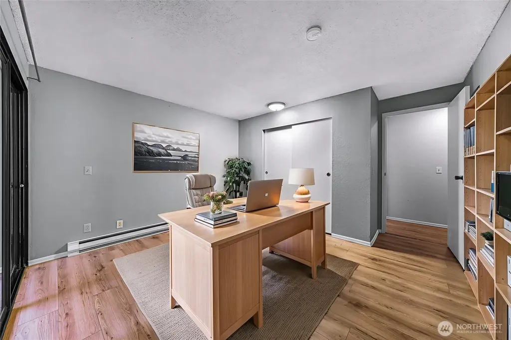 6479 NE 137th Avenue NE Redmond WA 98052