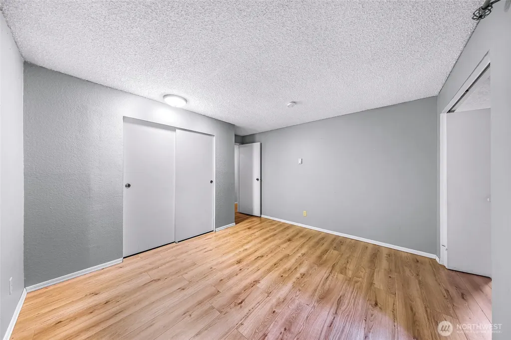 6479 NE 137th Avenue NE Redmond WA 98052