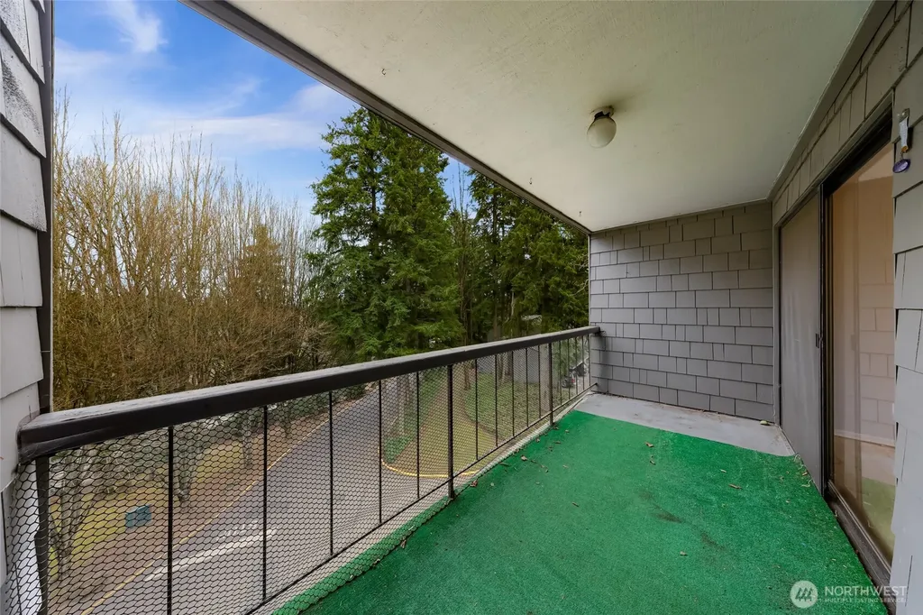 6479 NE 137th Avenue NE Redmond WA 98052