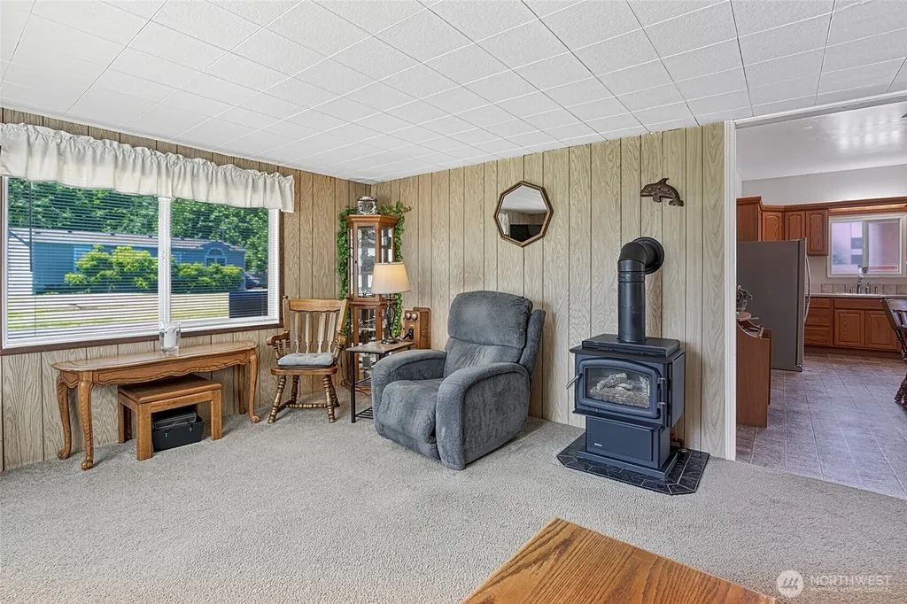 58 Oyehut Road Hoquiam WA 98550