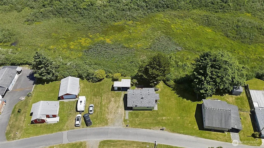 58 Oyehut Road Hoquiam WA 98550