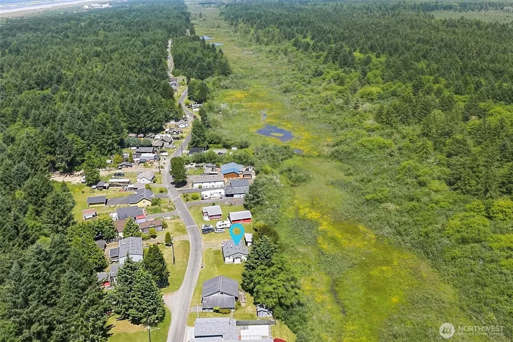 58 Oyehut Road Hoquiam WA 98550