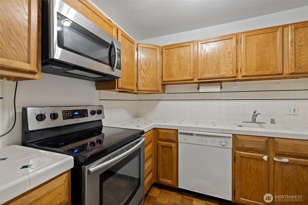 12840 SE 40th Court Bellevue WA 98006