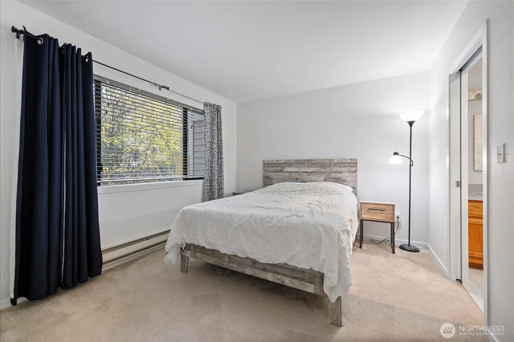 12840 SE 40th Court Bellevue WA 98006