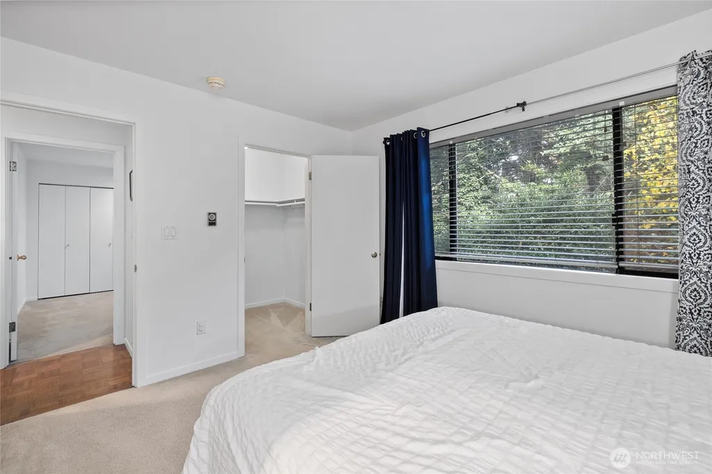 12840 SE 40th Court Bellevue WA 98006