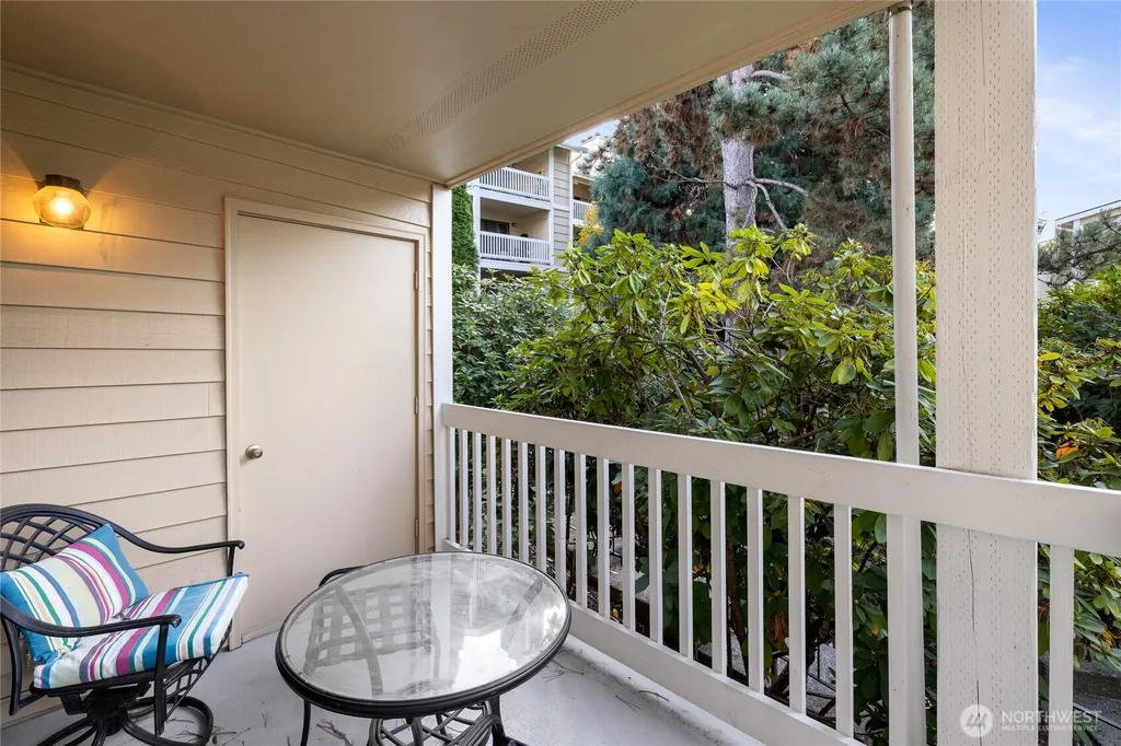 12840 SE 40th Court Bellevue WA 98006