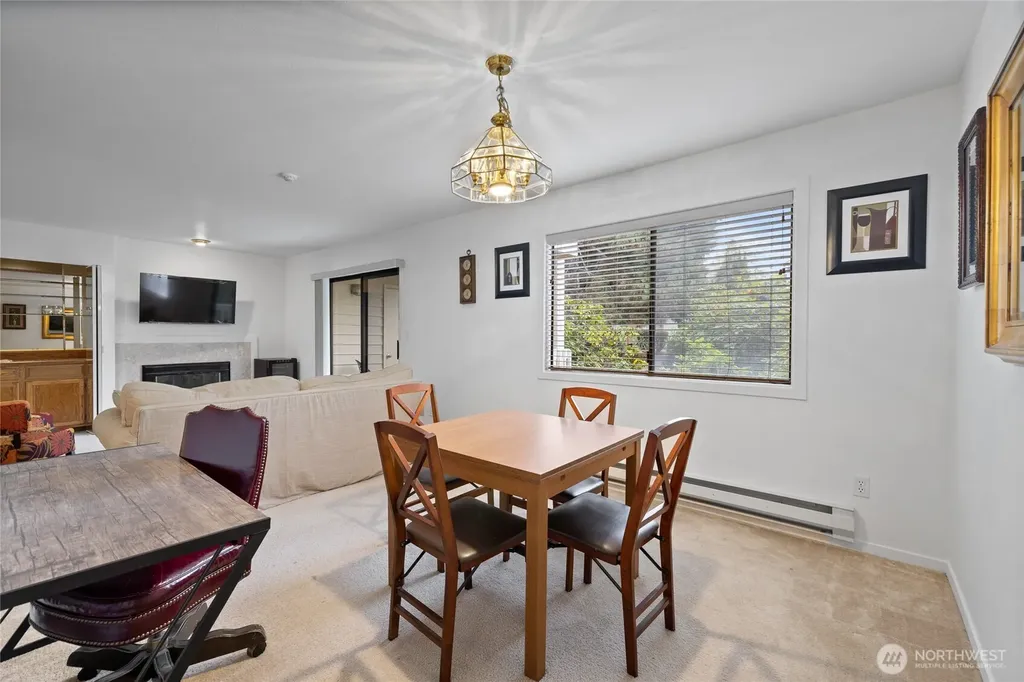 12840 SE 40th Court Bellevue WA 98006