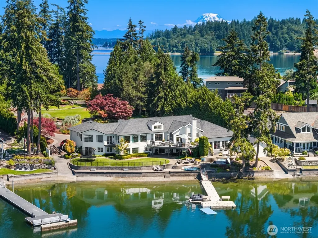 2916 Horsehead Bay Drive NW Gig Harbor WA 98335