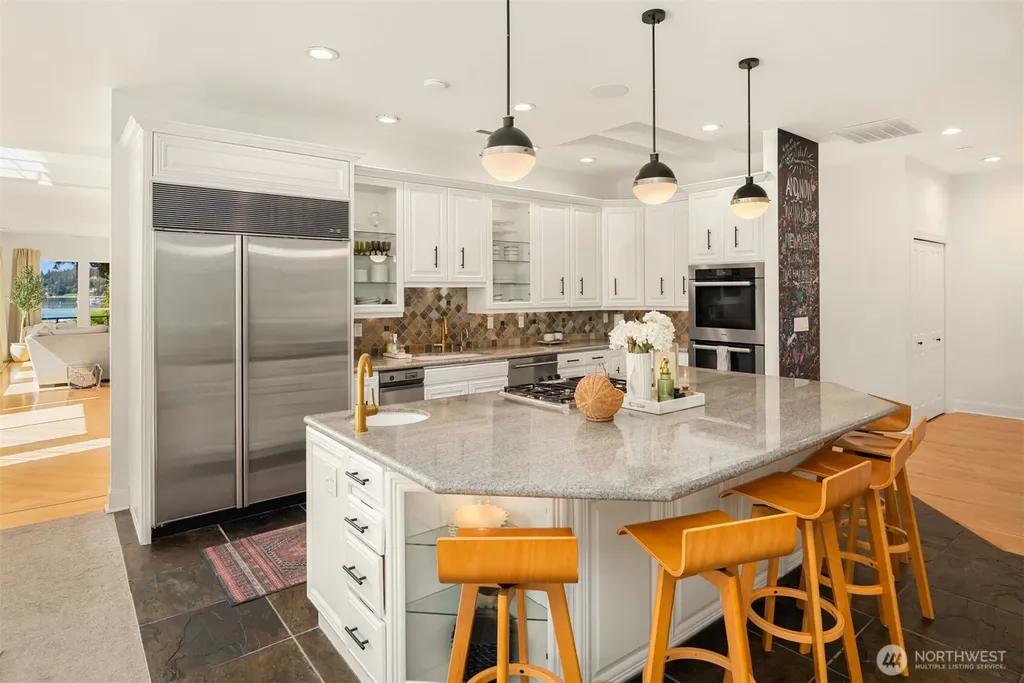 2916 Horsehead Bay Drive NW Gig Harbor WA 98335