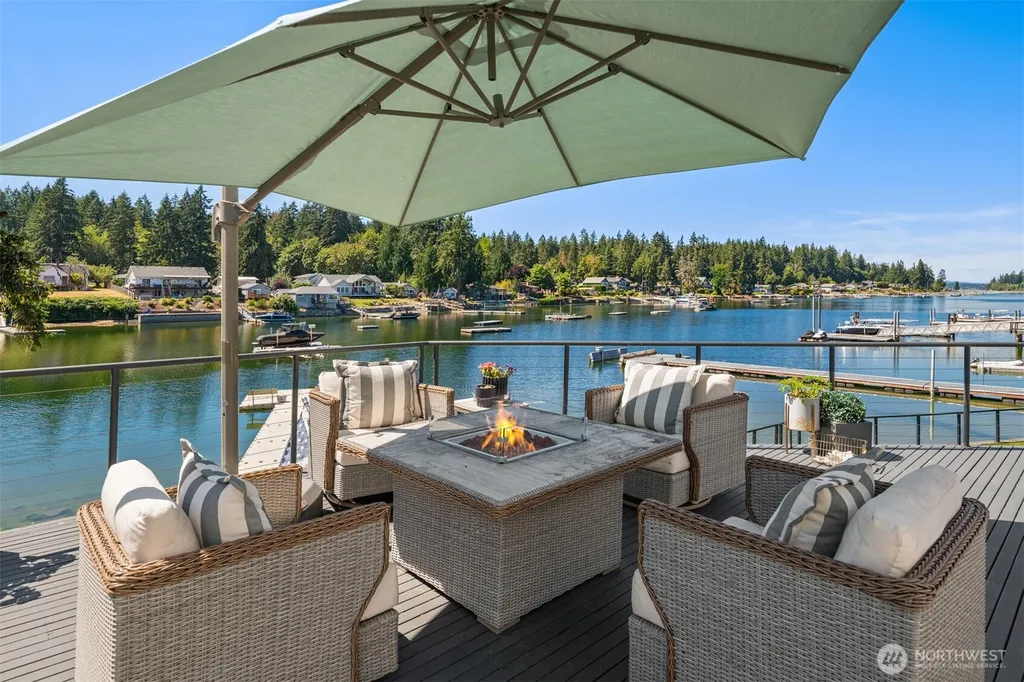 2916 Horsehead Bay Drive NW Gig Harbor WA 98335