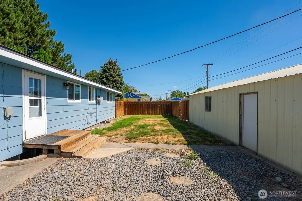 1608 C St. SW Ephrata WA 98823