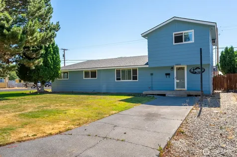 1608 C St. SW Ephrata WA 98823