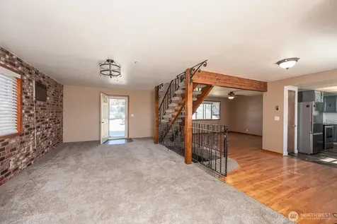 1608 C St. SW Ephrata WA 98823