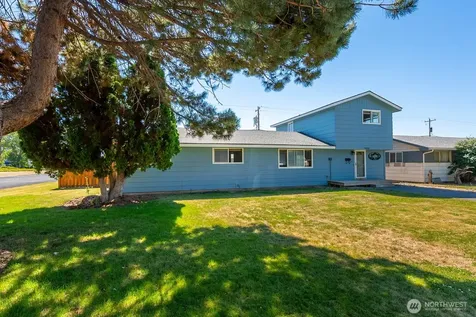 1608 C St. SW Ephrata WA 98823