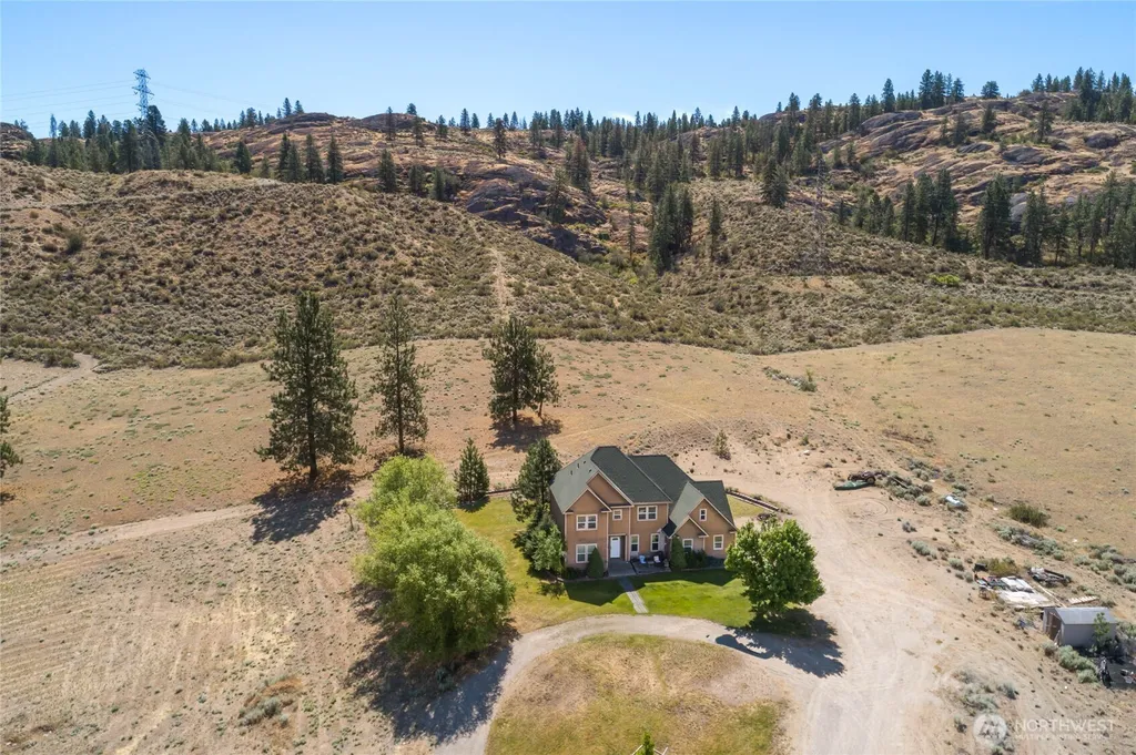 44 Crumbacher Road Tonasket WA 98855