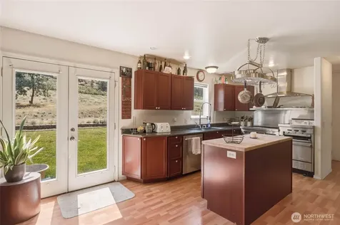 44 Crumbacher Road Tonasket WA 98855