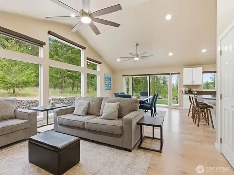 34947 Sharptail Lane Davenport WA 99122