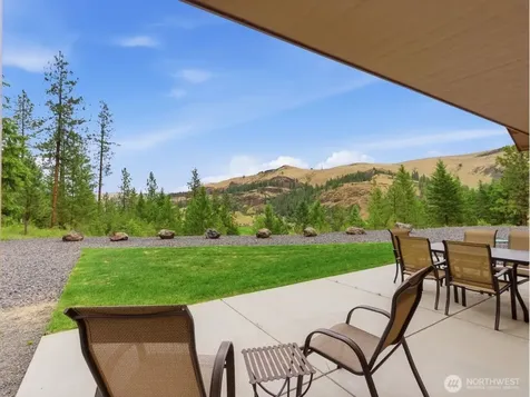 34947 Sharptail Lane Davenport WA 99122