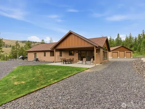 34947 Sharptail Lane Davenport WA 99122