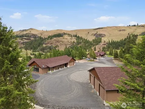 34947 Sharptail Lane Davenport WA 99122