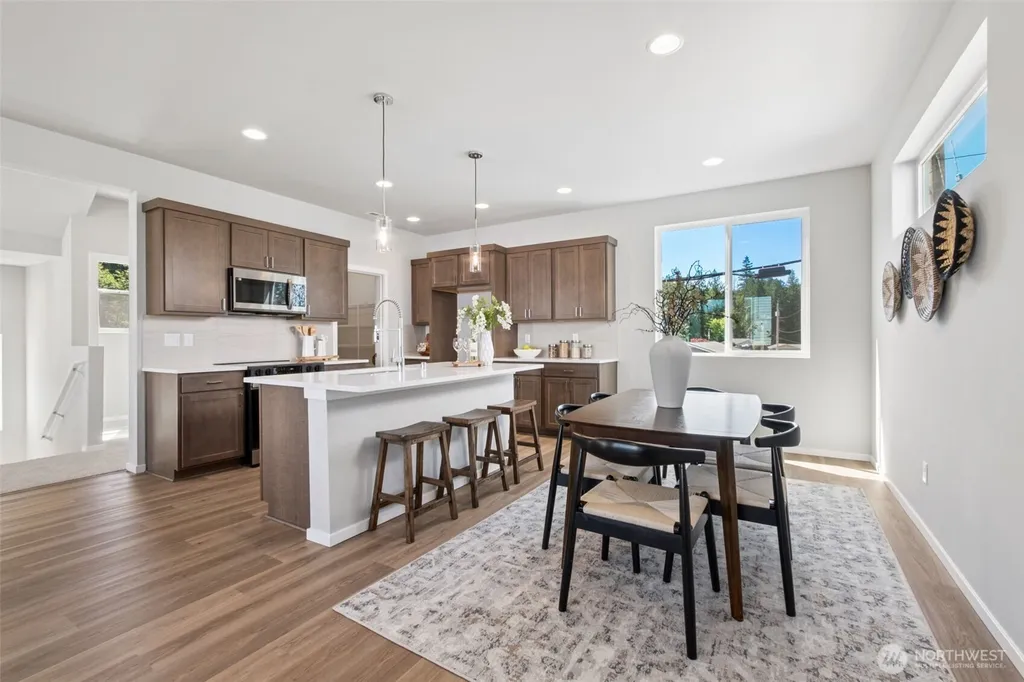 18506 SE 271st Place Covington WA 98042