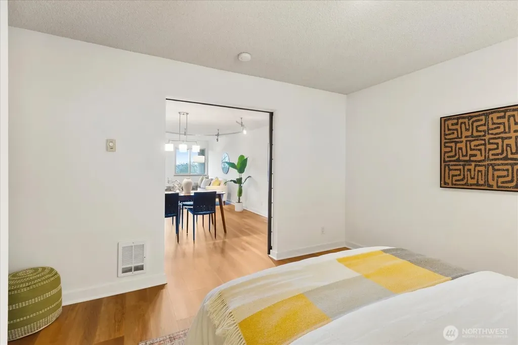732 11th Avenue E Seattle WA 98102