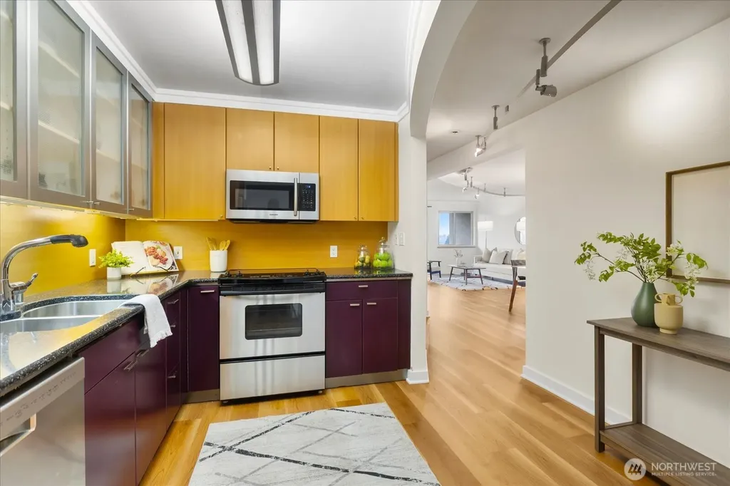 732 11th Avenue E Seattle WA 98102