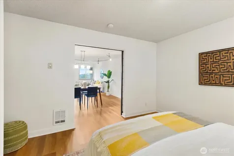 732 11th Avenue E Seattle WA 98102