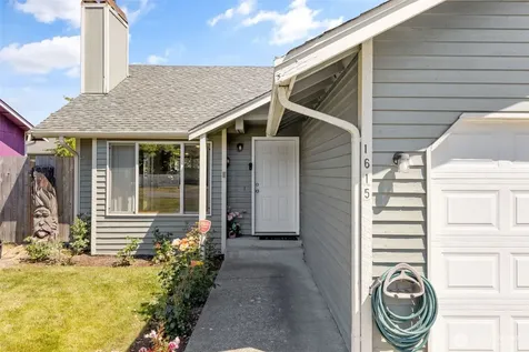 1615 E 67th Street Tacoma WA 98404