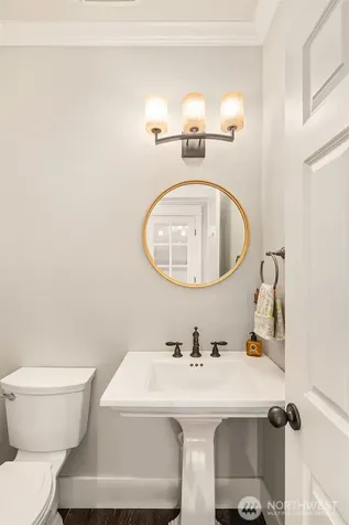 1109 33rd Avenue E Seattle WA 98112