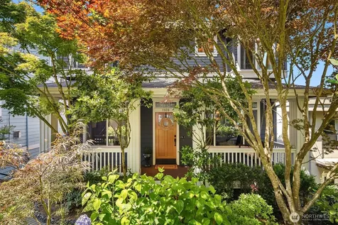 1109 33rd Avenue E Seattle WA 98112