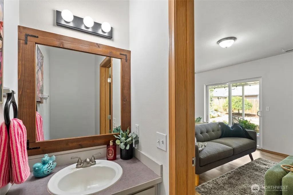 1513 198th Street E Spanaway WA 98387