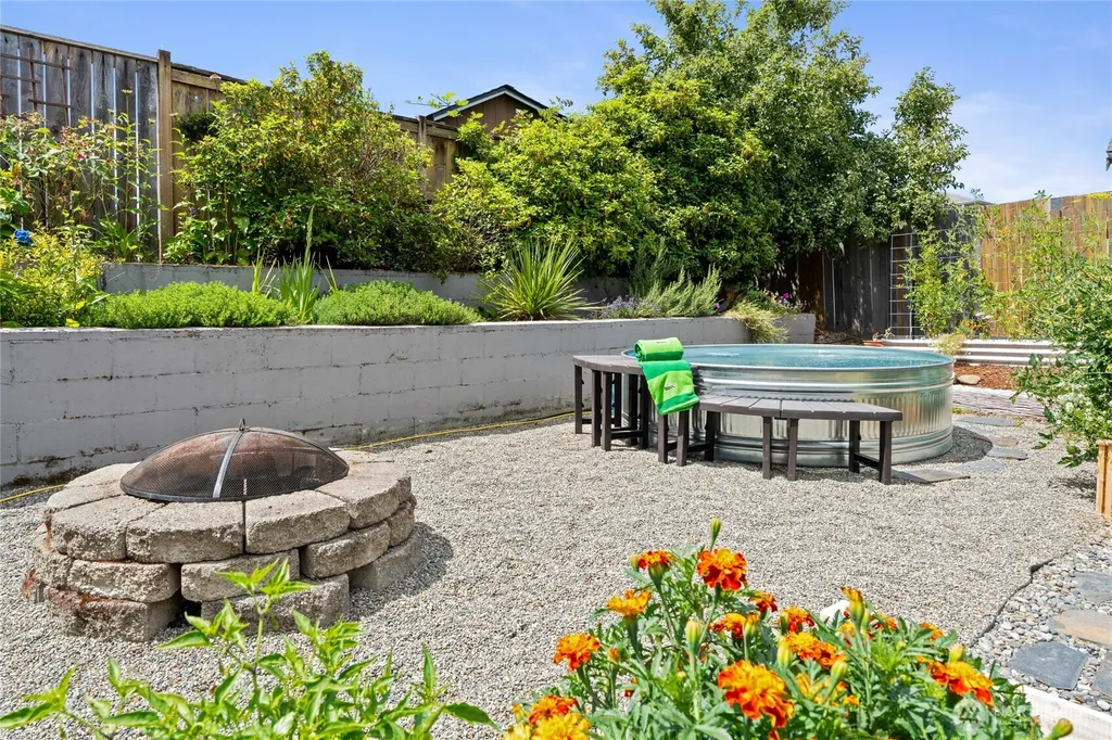1513 198th Street E Spanaway WA 98387