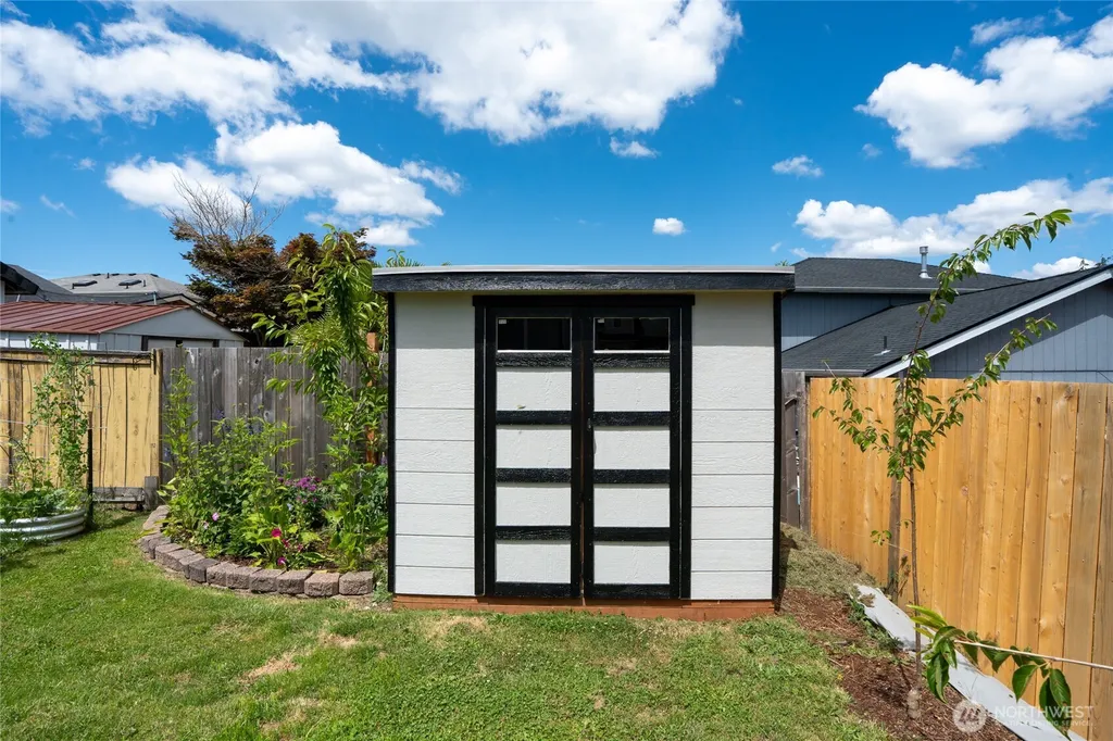 1513 198th Street E Spanaway WA 98387