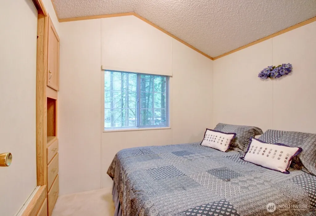 57 Riverside Drive Deming WA 98244