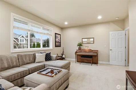 3931 221st Place SE Bothell WA 98021