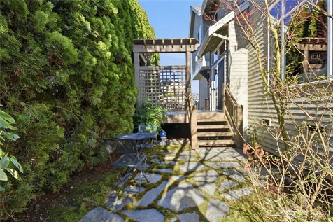 3931 221st Place SE Bothell WA 98021