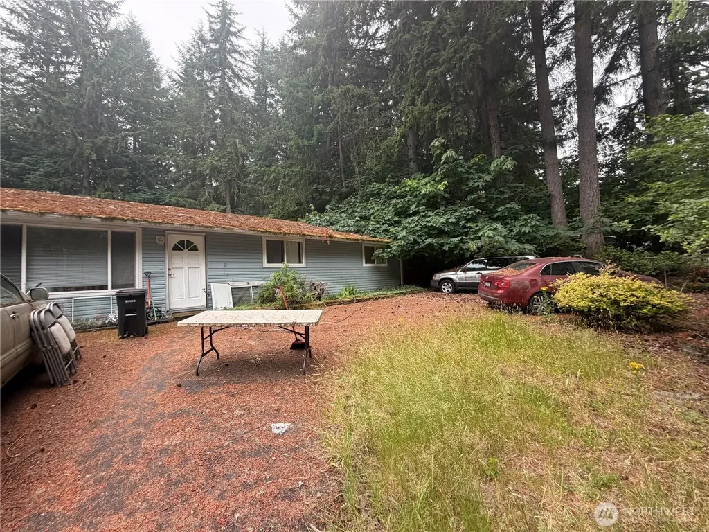 7637 Kittiwake Drive SE Olympia WA 98513