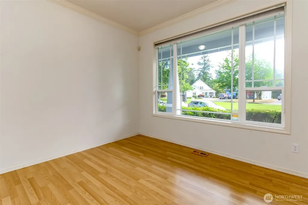 1425 Richmond Court Dupont WA 98327