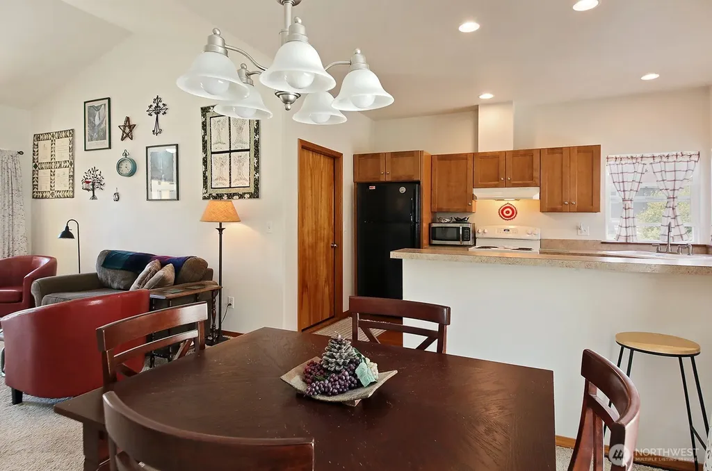 1757 Compass Boulevard Freeland WA 98249