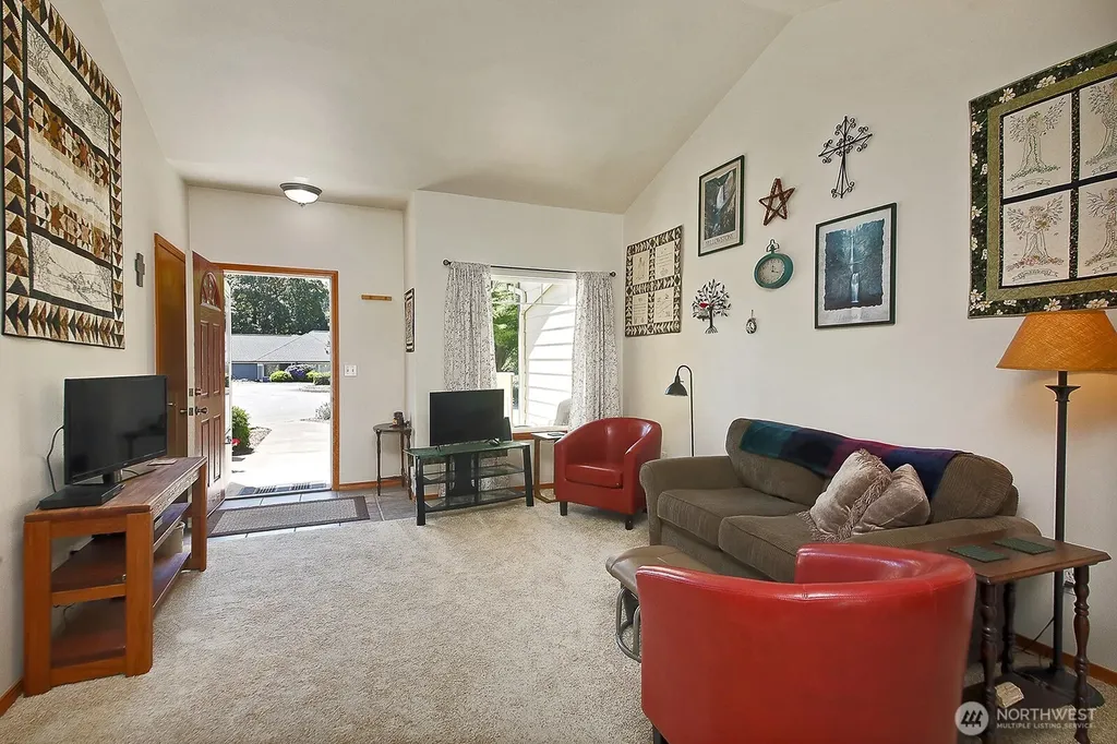 1757 Compass Boulevard Freeland WA 98249