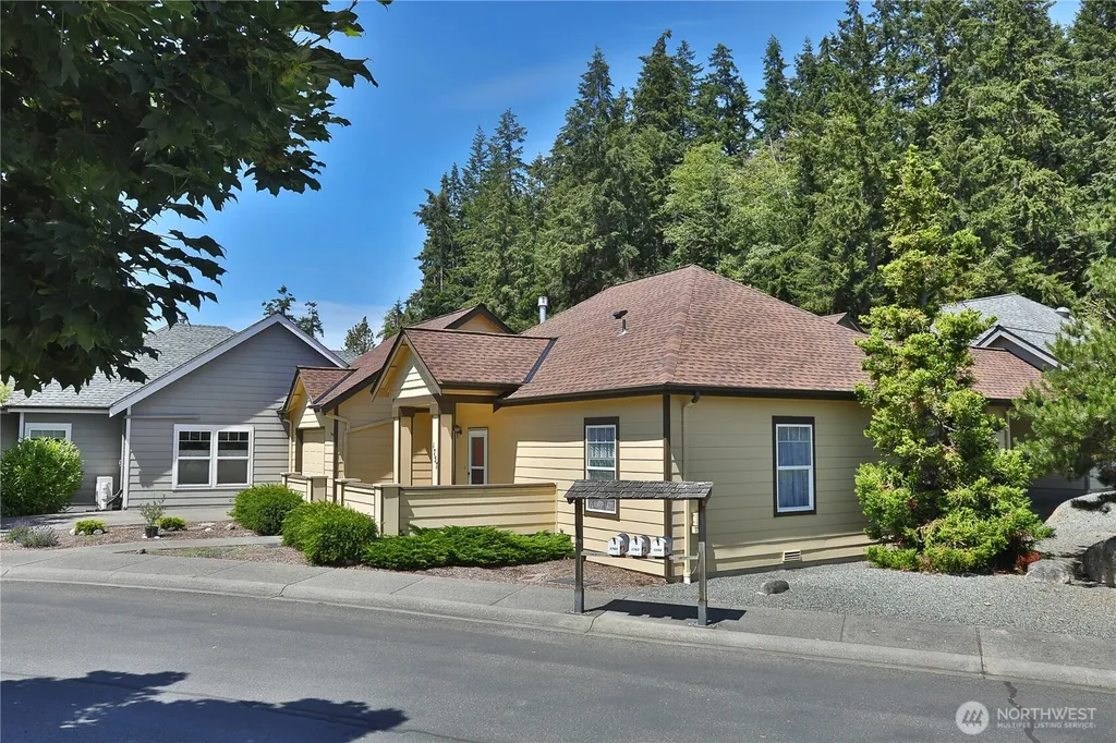 1757 Compass Boulevard Freeland WA 98249