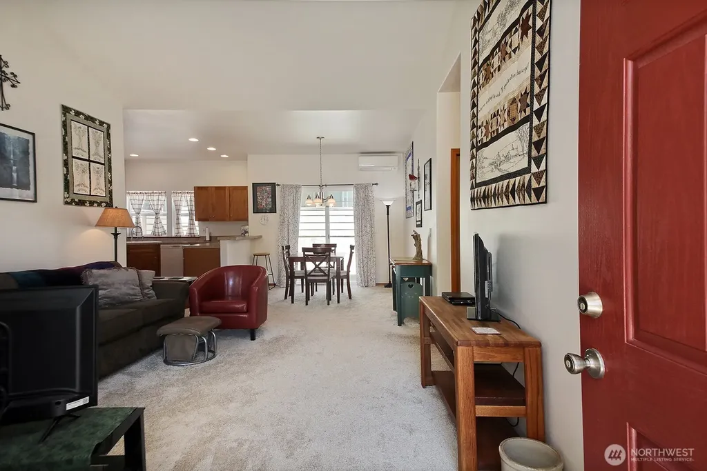 1757 Compass Boulevard Freeland WA 98249